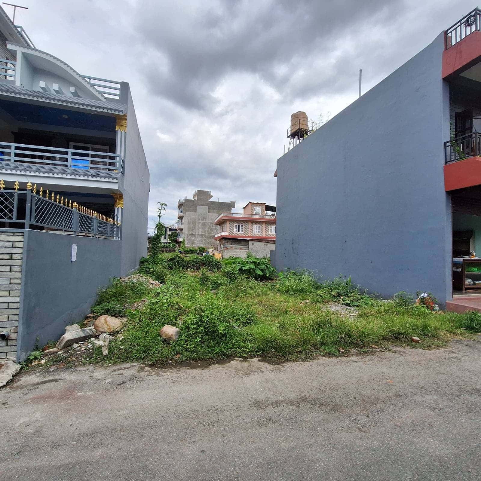 Land on sale Birauta